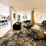Mercure Palais Des Sports פאו