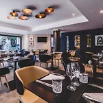 Mercure Palais Des Sports 4* פאו