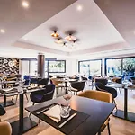 Mercure Palais Des Sports