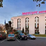 מלון Mercure Palais Des Sports