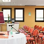 Mercure Palais Des Sports מלון פאו