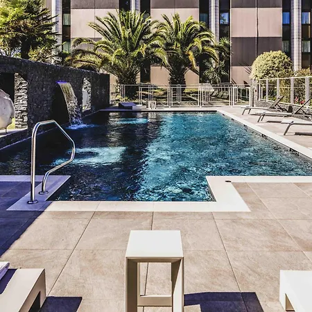 Mercure Palais Des Sports מלון פאו