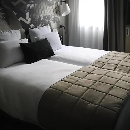 Szálloda Mercure Palais Des Sports