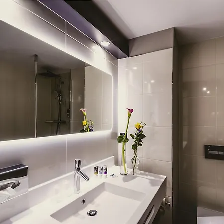 Mercure Palais Des Sports 4*