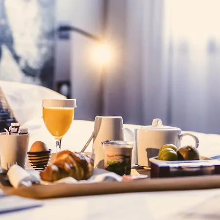 Mercure Palais Des Sports 4* פאו