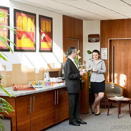 Mercure Palais Des Sports Hotel