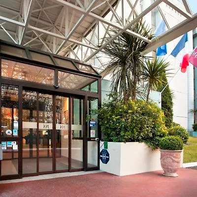 Mercure Palais Des Sports Hotel