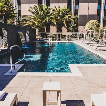 Mercure Palais Des Sports