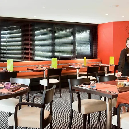 Mercure Palais Des Sports 4* פאו