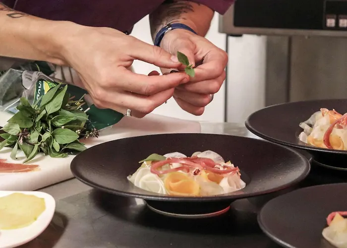 מלון Mercure Palais Des Sports