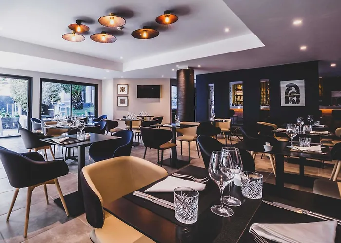 Mercure Palais Des Sports 4* Pau