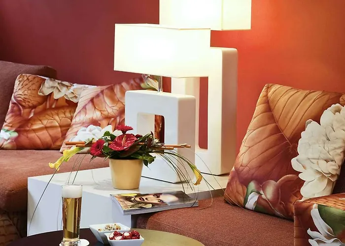 Mercure Palais Des Sports מלון 4*