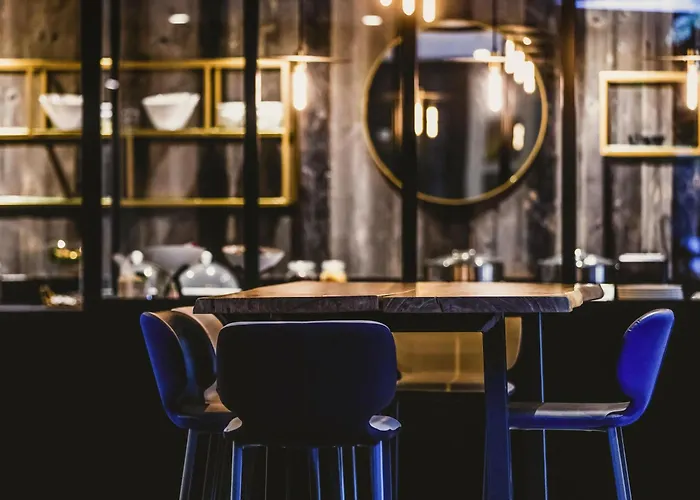 מלון Mercure Palais Des Sports