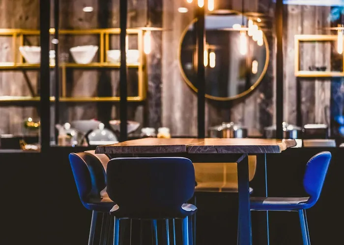 Mercure Palais Des Sports 4*