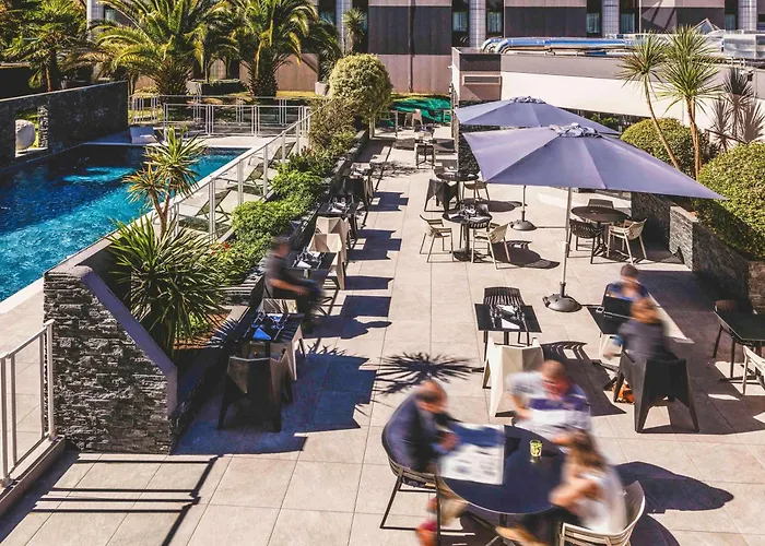 Mercure Palais Des Sports 4*