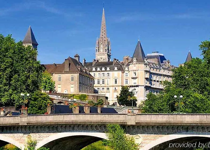 Mercure Palais Des Sports 4*