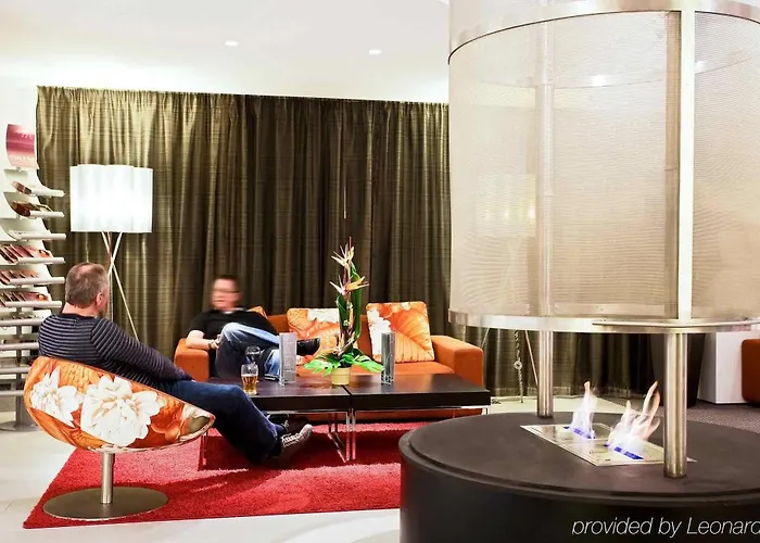 Mercure Palais Des Sports 호텔 4*