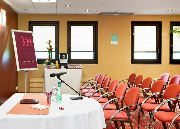 Mercure Palais Des Sports מלון פאו