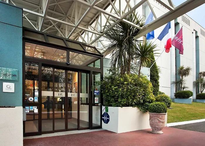 Mercure Palais Des Sports מלון פאו