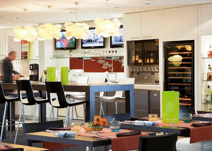 Mercure Palais Des Sports 4* פאו